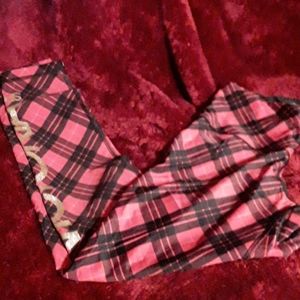 VS sport plaid cropped leggings